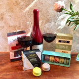 Cheers to the Newlyweds! Gift box